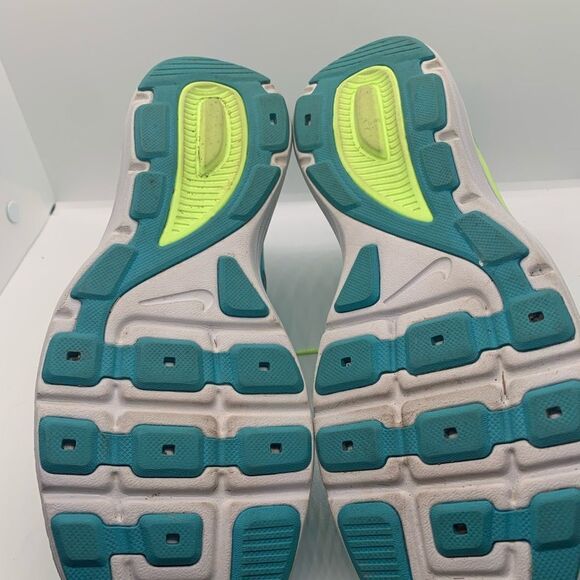 Nike Dual Fusion Lite Turquoise Running Shoes - Picture 6 of 7